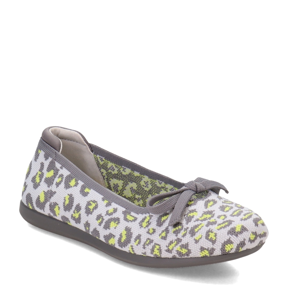 NWB Clarks, Carly Hope Cloudsteppers Ballet Flat Grey & Yellow Leopard‎ Size 7